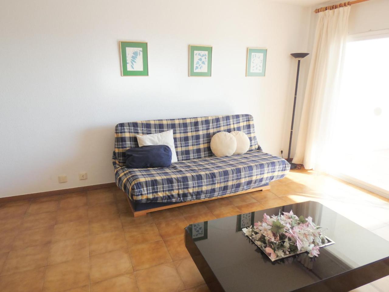 Mare Nostrum 131 Roses Exterior photo